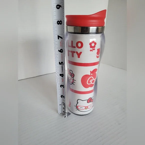 Hello Kitty - Picture 5 of 7